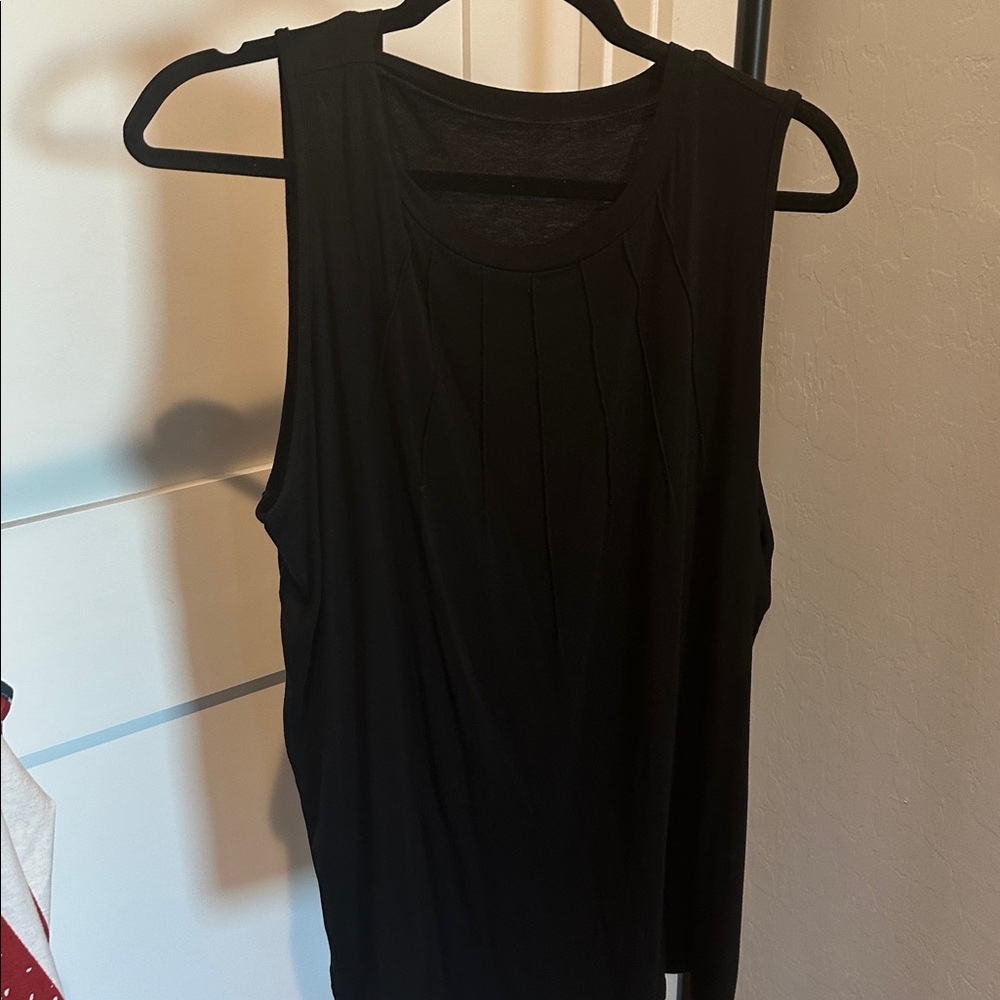 Black Sleeveless Top